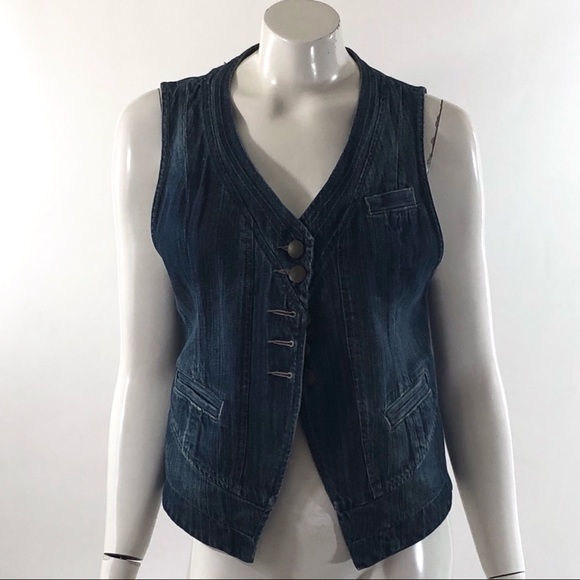 CAbi Jackets & Blazers - CAbi Jean Vest Size Medium Blue Sleeveless Denim